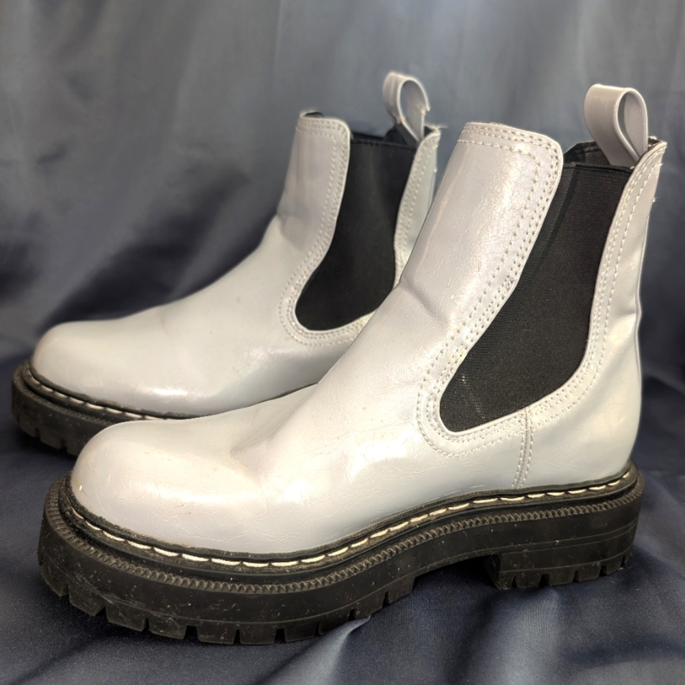 Light Blue Circus NY Sam Edelman Effie Chelsea Boots